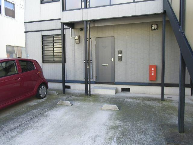 パレドール新小岩の駐車場