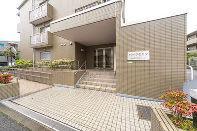 パークセリタ二子玉川のエントランス|■エントランス