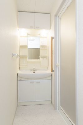 パークセリタ二子玉川の洗面所|■独立洗面台（→■室内洗濯機置き場）