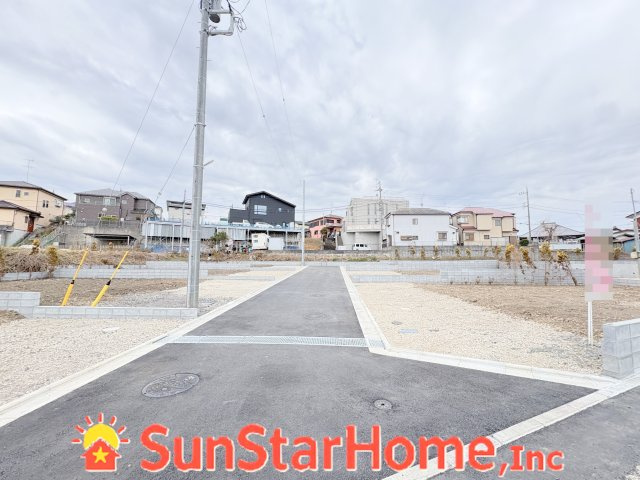 【サンスターホーム】あきる野市平沢　売地3区画の前面道路含む現地写真