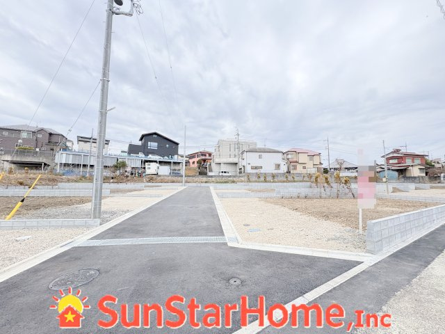 【サンスターホーム】あきる野市平沢　売地3区画の前面道路含む現地写真