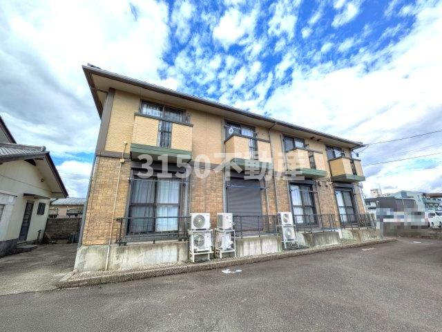 リベルテ月曜館の外観