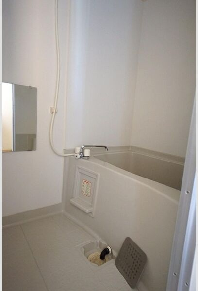 リベルテ月曜館の浴室