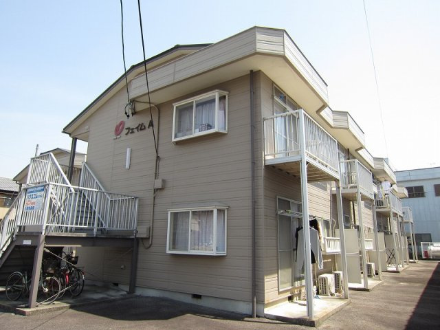 フェイムＡの外観