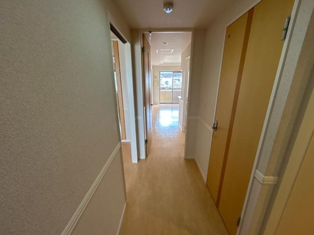 コンフォルトの内装|廊下