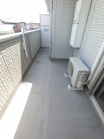 【バルコニー】