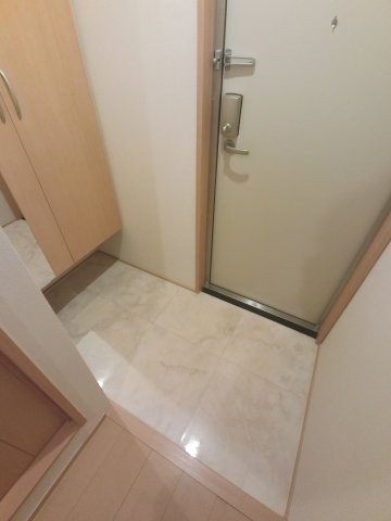 【玄関】