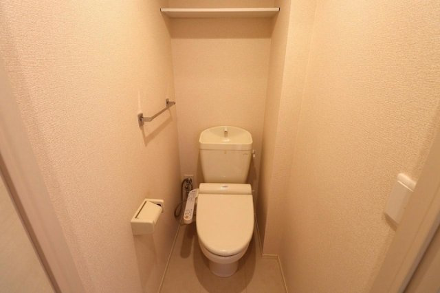 セジュール輝のトイレ|温水洗浄暖房便座