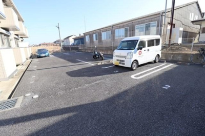 【駐車場】 | エクセル・エーデルハイム | 駐車場