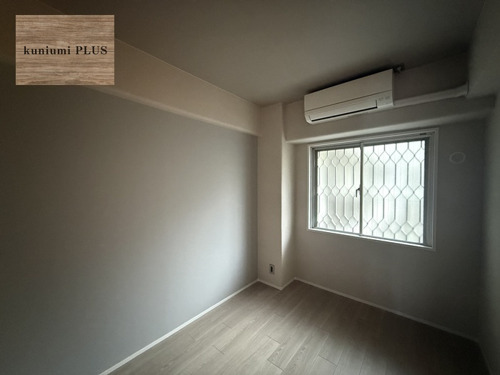 ネオコーポ鶴見緑地の洋室