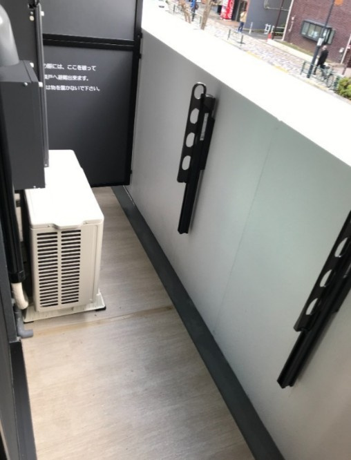 江戸川区東葛西１丁目のアパートのバルコニー|同施工参照