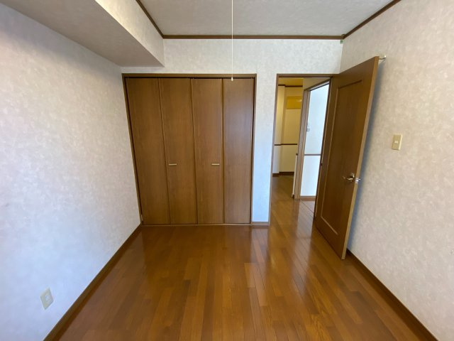 フリーベル天久新都心の洋室