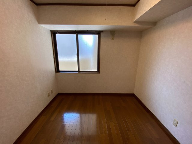 フリーベル天久新都心の洋室