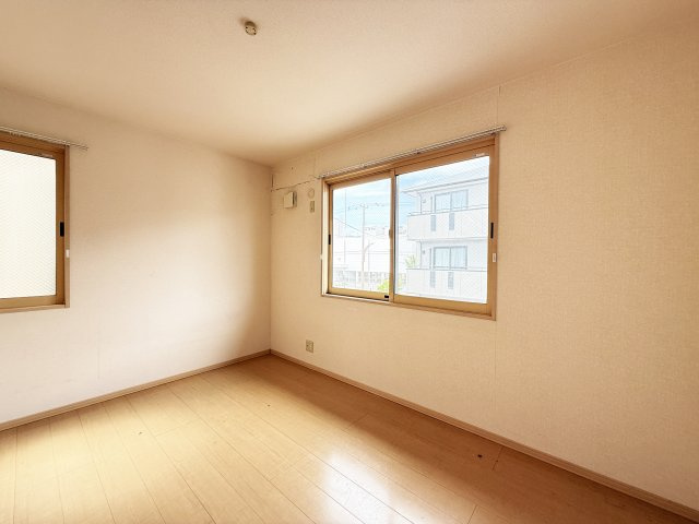 ディアコート札場 C棟の洋室
