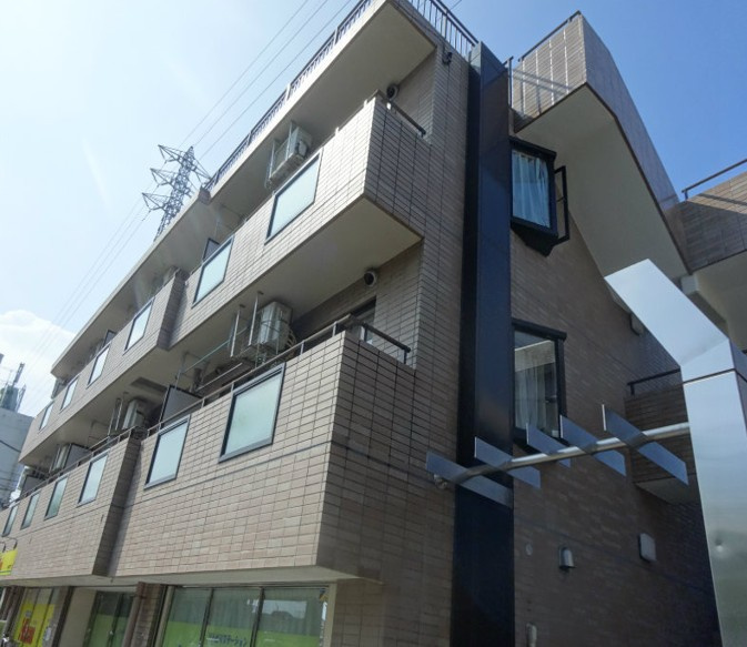 第3栄町レジデンスの外観