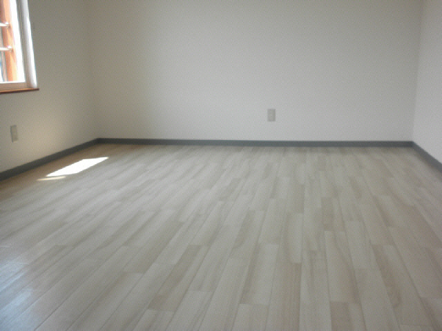 みずほ町ハイツの洋室