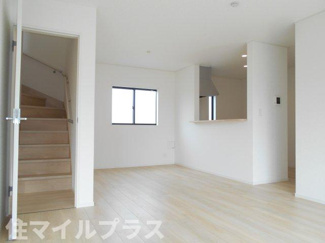【居間・リビング】 | 二本松市油井新築一戸建て12棟 | ゆったり過ごせる居間です