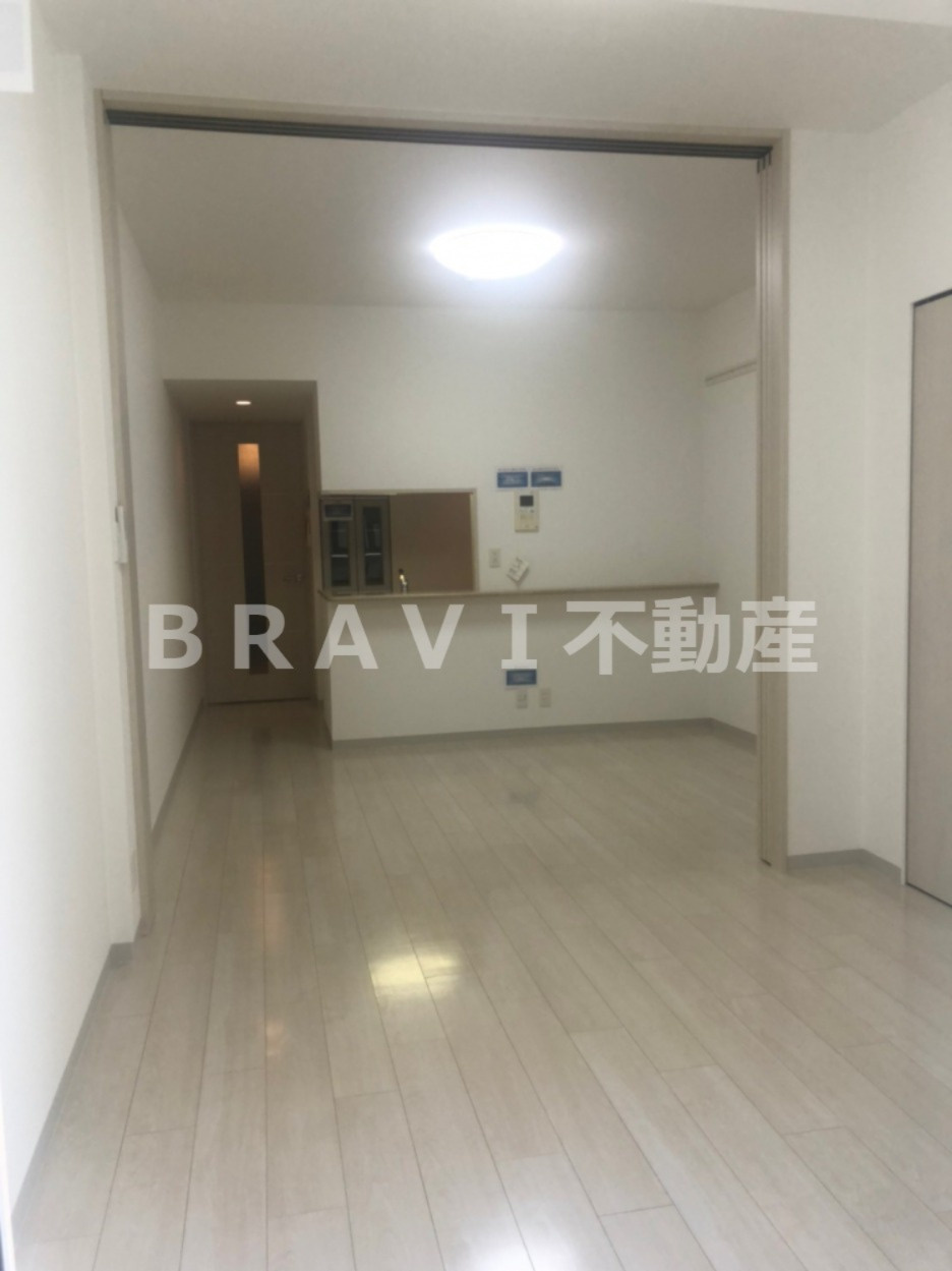 アーバネックス大手前　BRAVI不動産の洋室|【アーバネックス大手前】