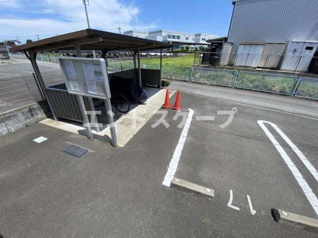 ガーデンハイツリリーフⅡの駐車場|高崎、前橋エリアのお部屋探しはエンドスケープまで！お客様の理想お聞かせ下さい♪