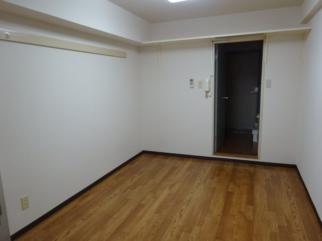 アムス小岩WESTの洋室