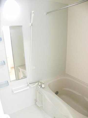 グランソレイユの浴室