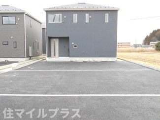 【駐車場】 | 二本松市油井新築一戸建て12棟 | 駐車場の用意があります