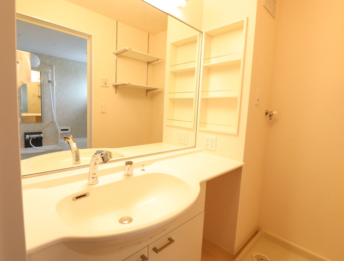 ユーエム・セイラⅢの独立洗面台