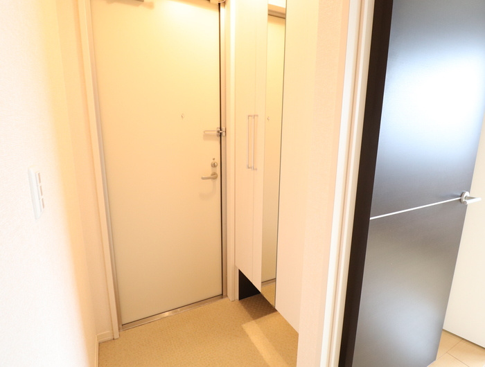 ユーエム・セイラⅢの玄関