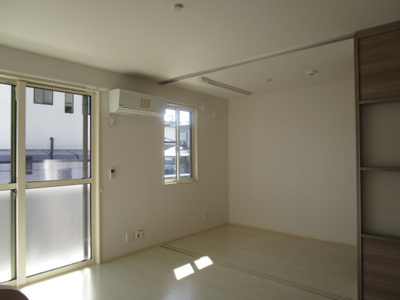 【居間・リビング】 | ミル・クレール 和歌浦東