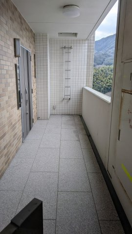 アーバンライフ黒川の玄関