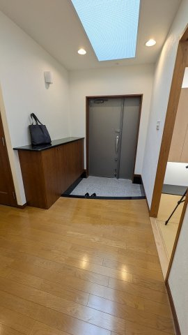 アーバンライフ黒川の玄関