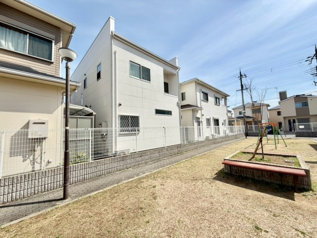 泉南郡田尻町吉見戸建の外観|外観（南西側公園より撮影）