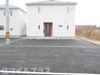 【駐車場】 | 二本松市油井新築一戸建て12棟 | 駐車場の用意があります