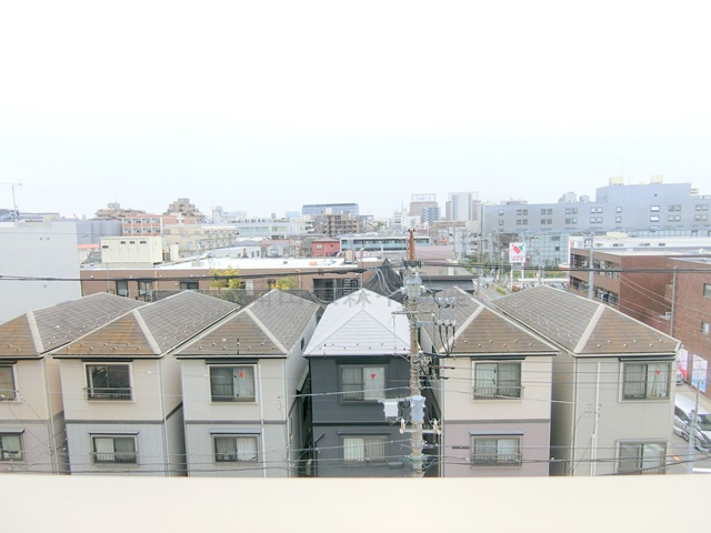 ライオンズウイングゲート