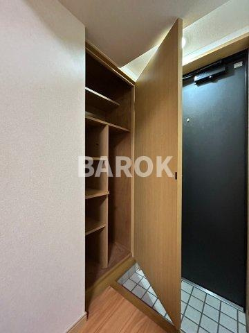 エステートモア平尾センティモの玄関