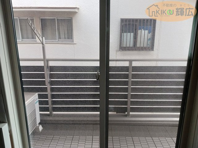 【バルコニー】 | 明石市魚住町西岡　中古戸建