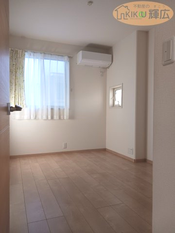 【寝室】 | 明石市魚住町西岡　中古戸建