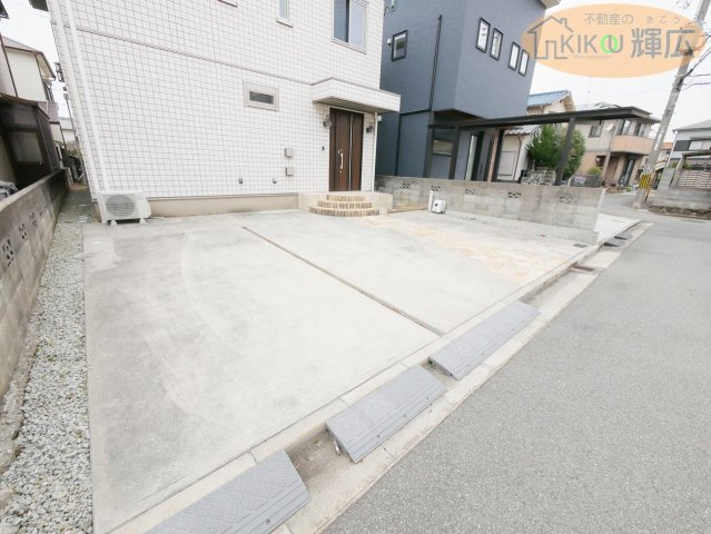 【駐車場】 | 明石市魚住町西岡　中古戸建
