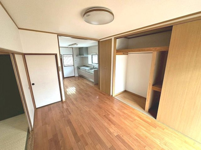 【居間・リビング】 | 宗像市陵厳寺2丁目戸建