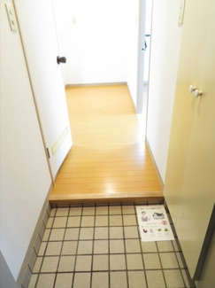 【玄関】 | モンレーヴ大町