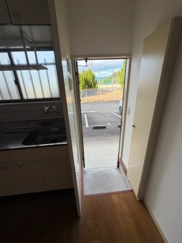 フルール18の玄関