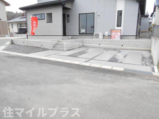 【駐車場】 | 二本松市油井新築一戸建て2棟 | 駐車場に車を止められます