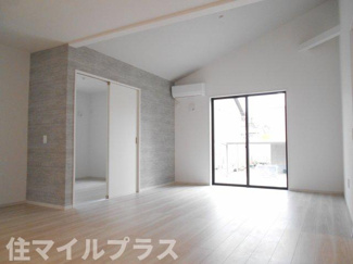 【居間・リビング】 | 二本松市油井新築一戸建て2棟 | おしゃれな居間です