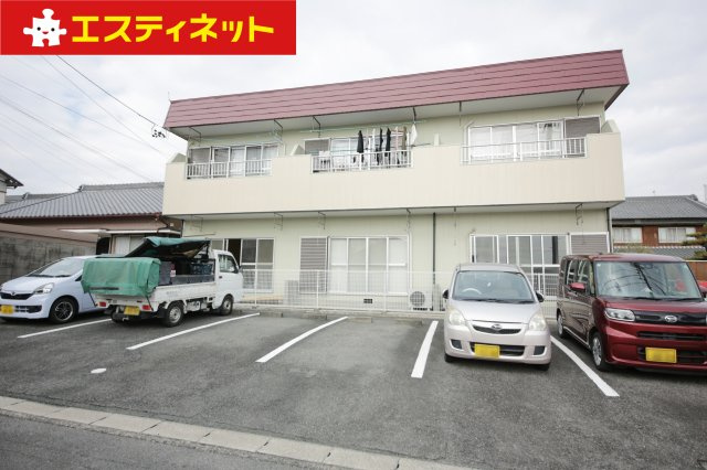 清城ハイツの外観