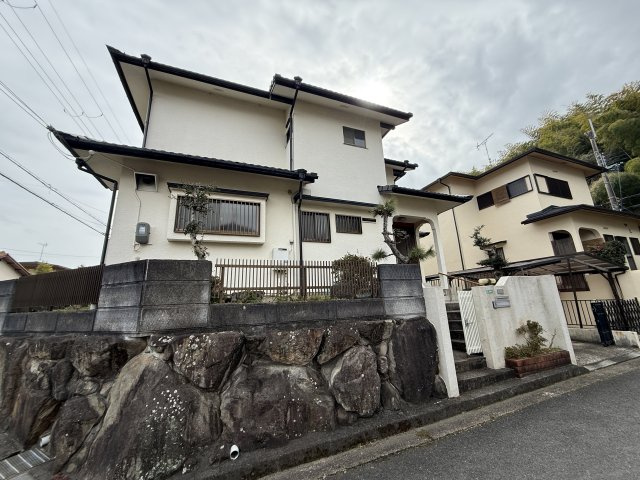 三郷町戸建て