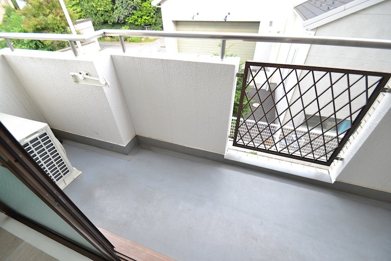 国立クリスタル石川のバルコニー