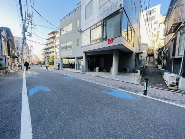 ＴＳＳ本郷ビルのその他|前面道路