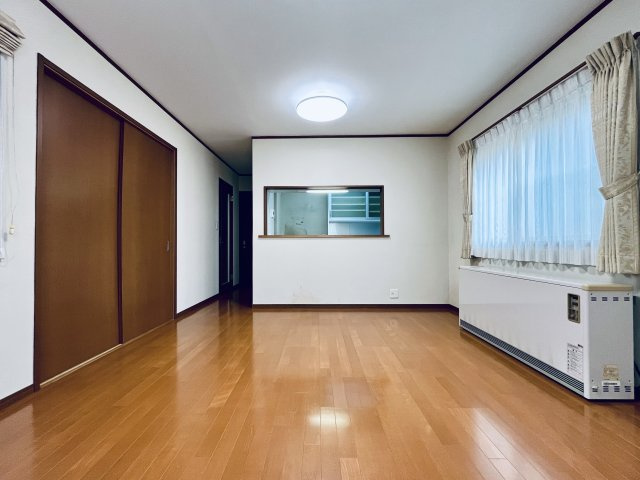 戸建 さいたま市浦和区領家４丁目の居間・リビング