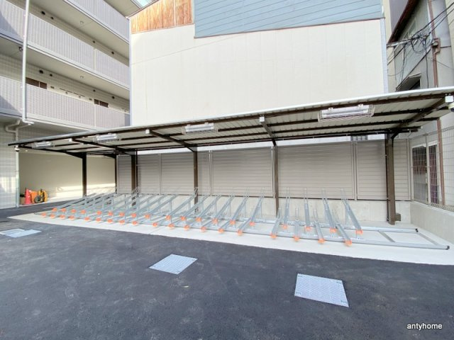 Quintet NAMBA(旧：レジュールアッシュNAMBA) 仲介手数料無料の駐車場