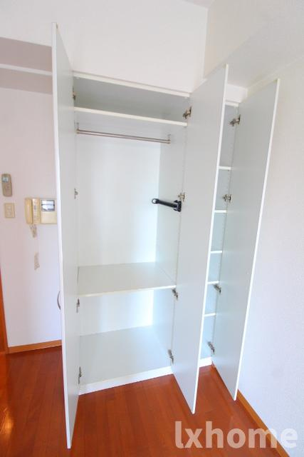 シャンピアコート茨木の収納|収納豊富です